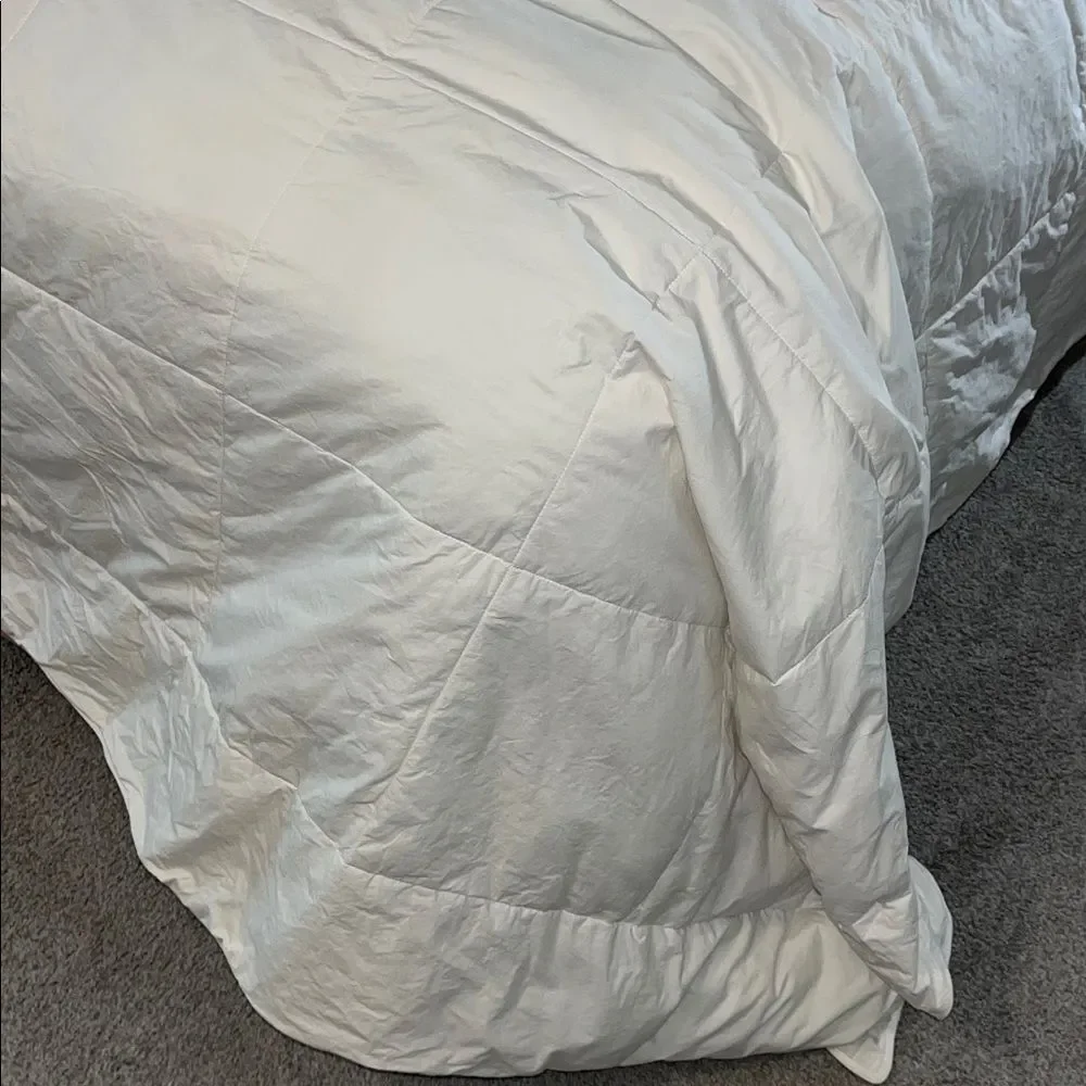 Downlite Hospitality Medium Weight Down King Size Bed Comforter White